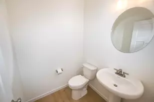 2009 Savannah Dr, Grafton, WI 53024 - Photo 11