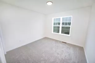 2009 Savannah Dr, Grafton, WI 53024 - Photo 21