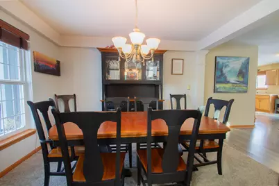 605  Bridlewood Ln, Watertown, WI 53094 - Photo 9