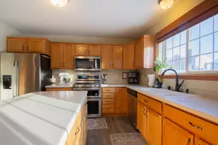 605 Bridlewood Ln, Watertown, WI 53094 - Photo 17