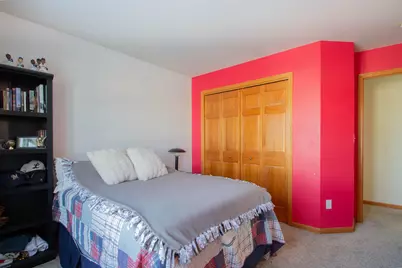 605  Bridlewood Ln, Watertown, WI 53094 - Photo 37