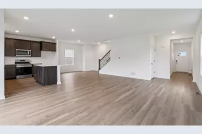 5017  Yates Dr, Racine, WI 53403 - Photo 3