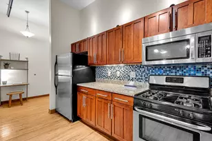 1017 S 2nd St, Milwaukee, WI 53204 - Photo 19