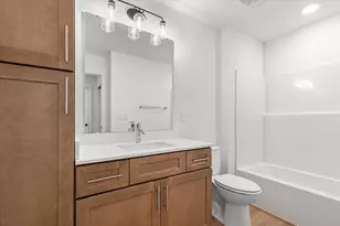 544 Hunter Oaks Blvd, Watertown, WI 53094 - Photo 19