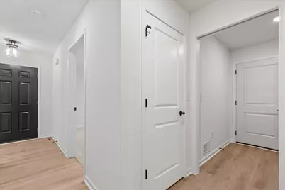 516  Hunter Oaks Blvd #0802, Watertown, WI 53094 - Photo 15