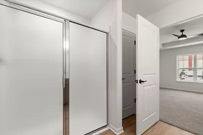 512  Hunter Oaks Blvd #901, Watertown, WI 53094 - Photo 13