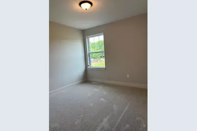 1039  Waterstone Ct, Pewaukee, WI 53072 - Photo 7