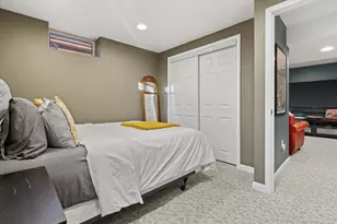 8331 N Poplar Dr, Fox Point, WI 53217 - Photo 25