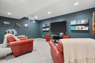 8331 N Poplar Dr, Fox Point, WI 53217 - Photo 19