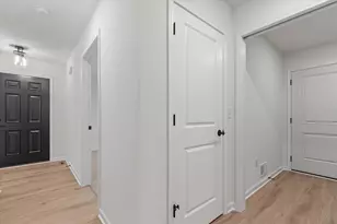 508 Hunter Oaks Blvd, Watertown, WI 53094 - Photo 17