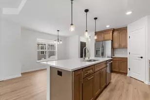 508 Hunter Oaks Blvd, Watertown, WI 53094 - Photo 3