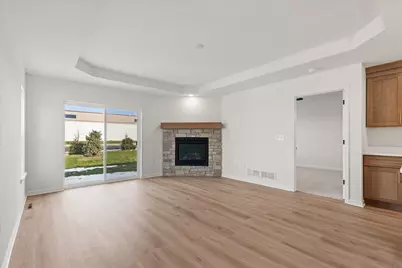 504  Hunter Oaks Blvd #1001, Watertown, WI 53094 - Photo 7