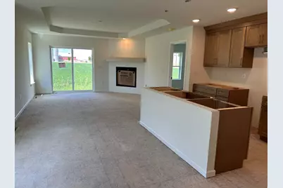 536  Hunter Oaks Blvd #0501, Watertown, WI 53094 - Photo 9