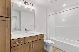 536 Hunter Oaks Blvd, Watertown, WI 53094 - Photo 19