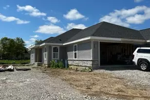 536 Hunter Oaks Blvd, Watertown, WI 53094 - Photo 1