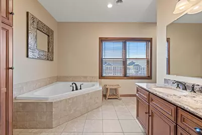 514A S Pier Dr #1, Sheboygan, WI 53081 - Photo 19