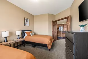 514a S Pier Dr, Sheboygan, WI 53081 - Photo 15