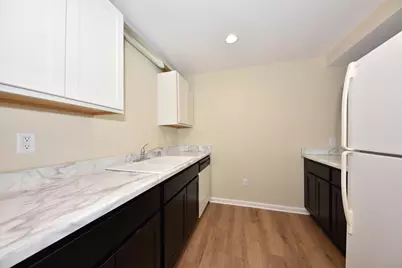 8747 N 72nd St #3, Milwaukee, WI 53223 - Photo 15