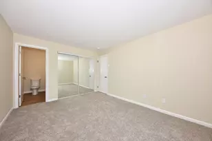 8747 N 72nd St, Milwaukee, WI 53223 - Photo 19