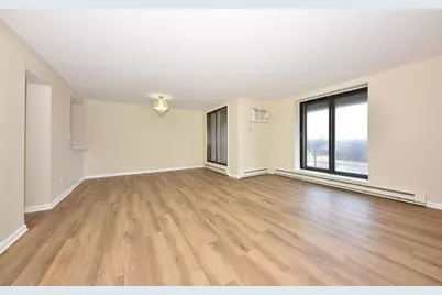 8747 N 72nd St #3, Milwaukee, WI 53223 - Photo 7