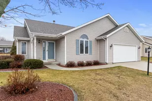 1510 Blue Heron Dr, Two Rivers, WI 54241 - Photo 1