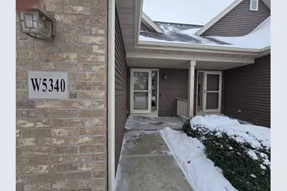 W5340  Martin Ln, Fond du Lac, WI 54935 - Photo 7