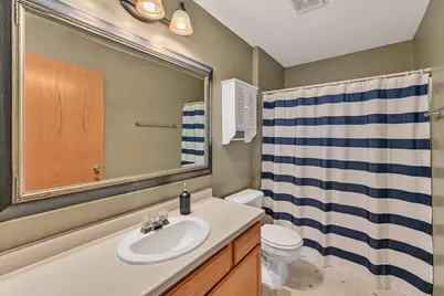 9390 W Loomis Rd #1, Franklin, WI 53132 - Photo 19