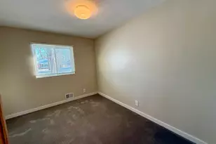 1432 Gunnell Ln, Manitowoc, WI 54220 - Photo 25