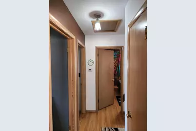 8743 W Arden Pl, Milwaukee, WI 53225 - Photo 7