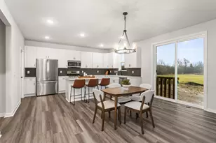 N101W16795 Gunflint Trail, Germantown, WI 53022 - Photo 11