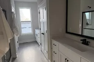 N66W20903 Sweet Clover Dr, Menomonee Falls, WI 53051 - Photo 17