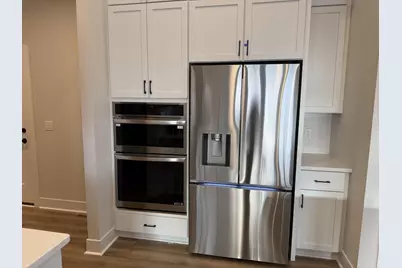 N66W20903  Sweet Clover Dr, Menomonee Falls, WI 53051 - Photo 7