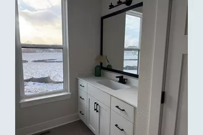 N66W20903  Sweet Clover Dr, Menomonee Falls, WI 53051 - Photo 15