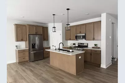 W193N4980  Rosemary Rdg, Menomonee Falls, WI 53051 - Photo 3