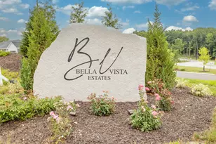 W208N6659 Sweet Clover Dr, Menomonee Falls, WI 53051 - Photo 19