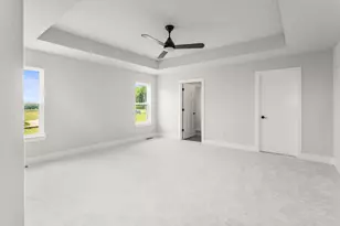 W208N6659 Sweet Clover Dr, Menomonee Falls, WI 53051 - Photo 11