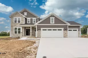 W208N6659 Sweet Clover Dr, Menomonee Falls, WI 53051 - Photo 1