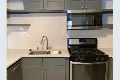 1315 E Elmdale Ct #A, Shorewood, WI 53211 - Photo 3