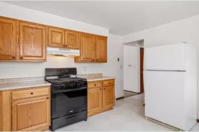 1135 N 27th St, Sheboygan, WI 53081 - Photo 3