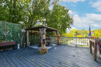 317  Delafield St, Waukesha, WI 53188 - Photo 9