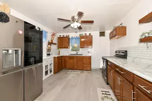 317 Delafield St, Waukesha, WI 53188 - Photo 11