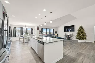 470  Jensen Dr, Clinton, WI 53525 - Photo 15