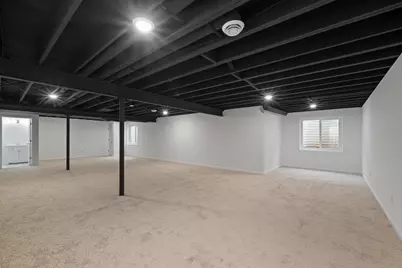 1575  Meadowview Ct, Whitewater, WI 53190 - Photo 17