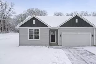1575 Meadowview Ct, Whitewater, WI 53190 - Photo 1