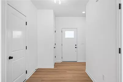 1589  Meadowview Ct, Whitewater, WI 53190 - Photo 9