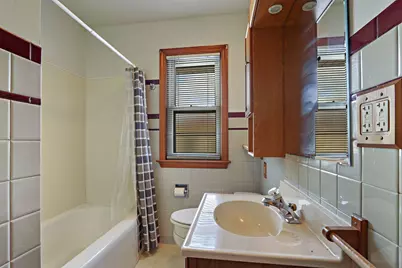 2018  33rd St, Kenosha, WI 53140 - Photo 15