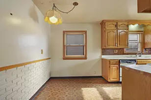 2018 33rd St, Kenosha, WI 53140 - Photo 9