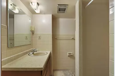 2018  33rd St, Kenosha, WI 53140 - Photo 21