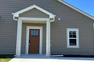 529 Fire Fly Trail, Hartford, WI 53027 - Photo 3