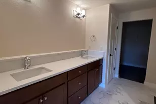 529 Fire Fly Trail, Hartford, WI 53027 - Photo 29